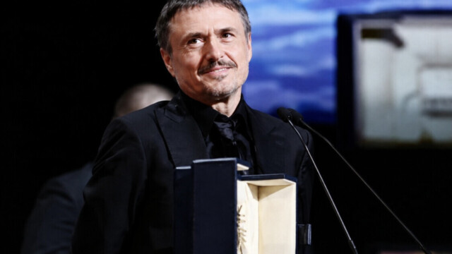 Cannes 2026 : le Roumain Cristian Mungiu décroche la Palme d’or avec «Fjord» Cannes 2026 : le Roumain Cristian Mungiu décroche la Palme d’or avec «Fjord»