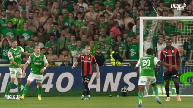 — Ligue 1 – Saint-Étienne et Nice se neutralisent lors du barrage aller : tout reste ouvert avant le retour — Ligue 1 – Saint-Étienne et Nice se neutralisent lors du barrage aller : tout reste ouvert avant le retour