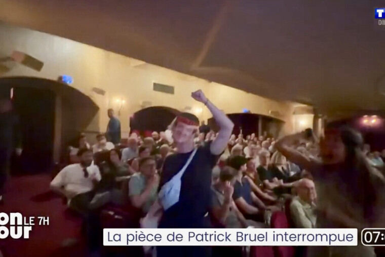 «Bruel violeur, les sales connes te lâcheront pas»: des militantes féministes interrompent la pièce de Patrick Bruel à Paris