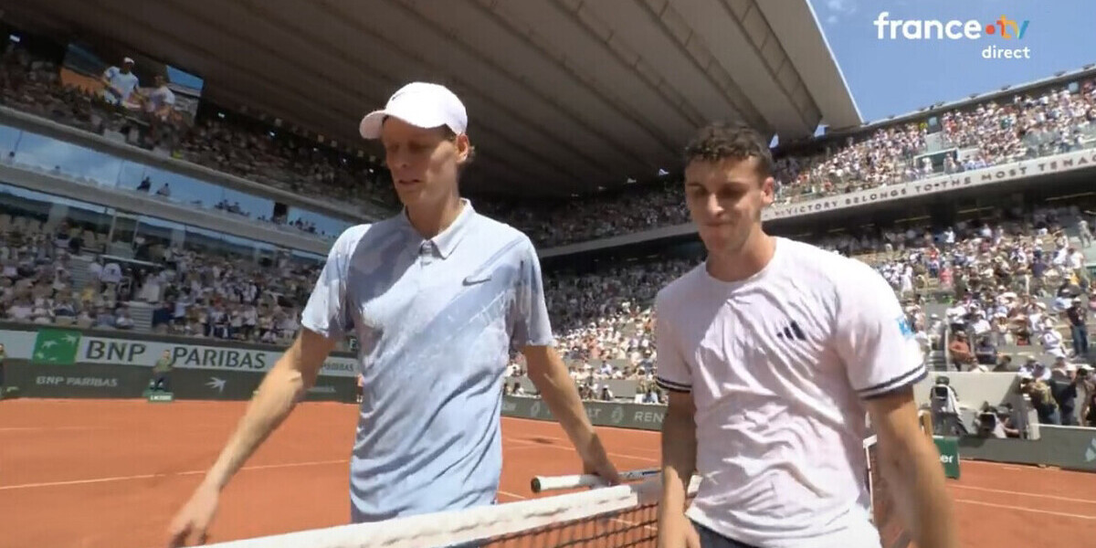 — Séisme à Roland-Garros : le numéro 1 mondial Jannik Sinner éliminé dès le 2e tour