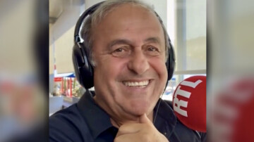 — Michel Platini antes del partido PSG-Arsenal: “El PSG es el favorito, pero no será fácil. Al fin y al cabo, dijimos lo mismo el año pasado y ganaron 5-0”.
