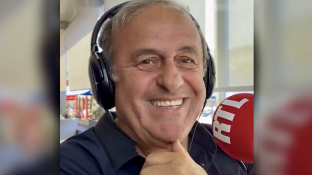 — Michel Platini avant PSG-Arsenal: «Le PSG est favori, mais ça ne va pas être facile. Après, l’an dernier, on a dit là même chose, ils ont gagné 5-0» — Michel Platini avant PSG-Arsenal: «Le PSG est favori, mais ça ne va pas être facile. Après, l’an dernier, on a dit là même chose, ils ont gagné 5-0»
