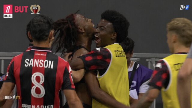 — Barrages L1/L2 : Nice domine Saint-Étienne 4-1 et assure son maintien en Ligue 1. Les Verts restent en Ligue 2 — Barrages L1/L2 : Nice domine Saint-Étienne 4-1 et assure son maintien en Ligue 1. Les Verts restent en Ligue 2