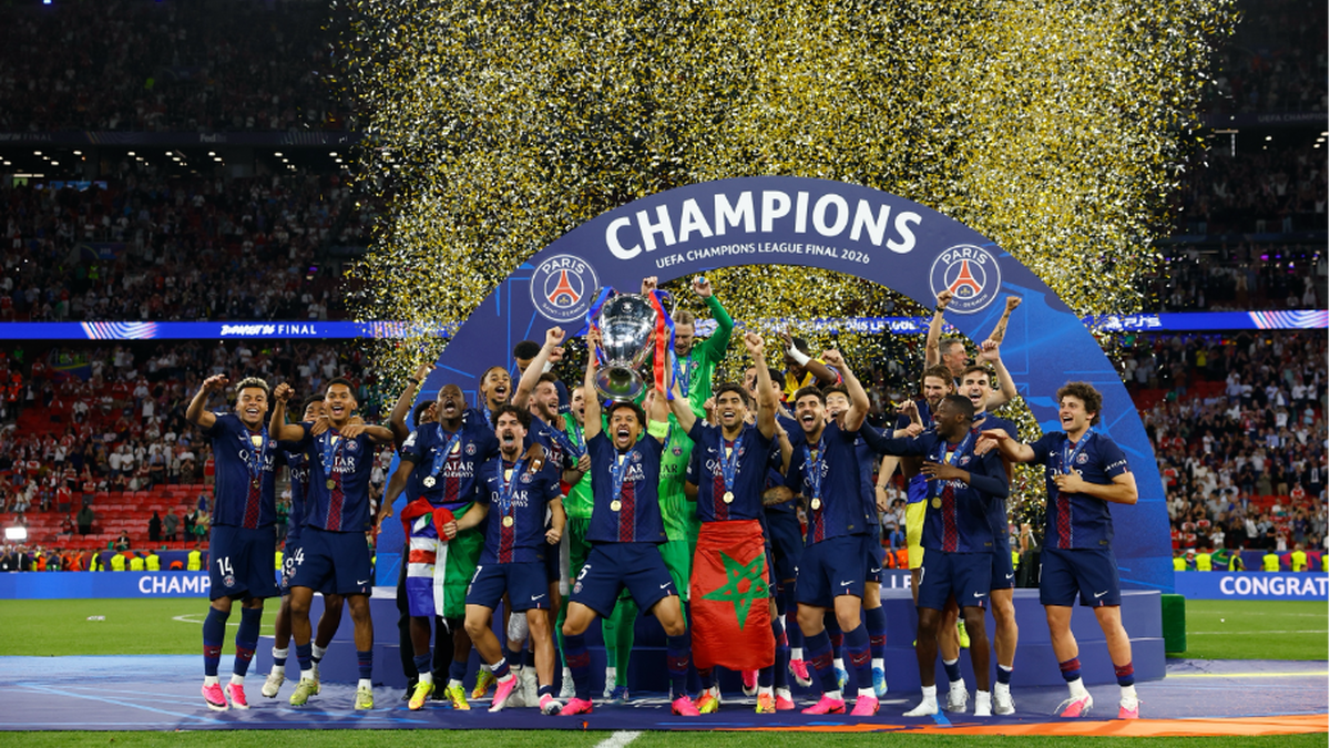 — Nasser Al-Khelaïfi, Président du PSG: «Ce deuxième titre consécutif en Ligue des Champions, c’est l’écriture d’une Légende.»