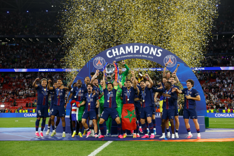 — Nasser Al-Khelaïfi, Président du PSG: «Ce deuxième titre consécutif en Ligue des Champions, c’est l’écriture d’une Légende.»