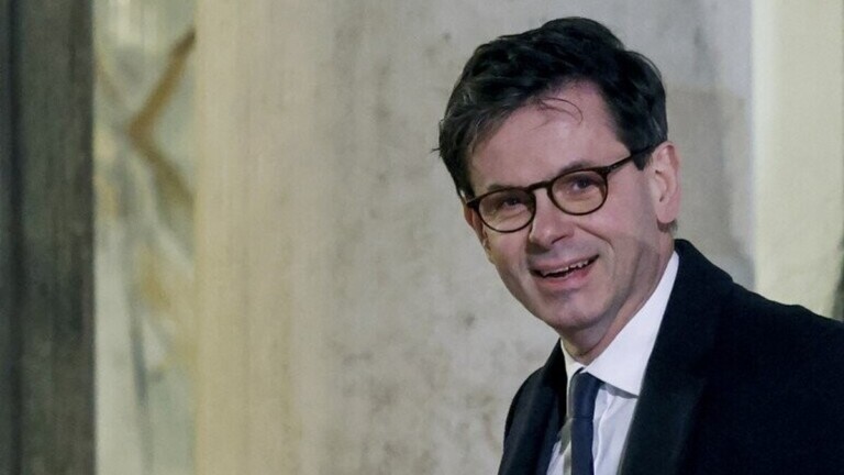 Le nouveau président du Louvre confirme les grands travaux de rénovation