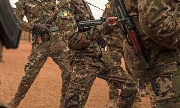 Mali : plus de 30 morts dans deux attaques jihadistes revendiquées par le JNIM