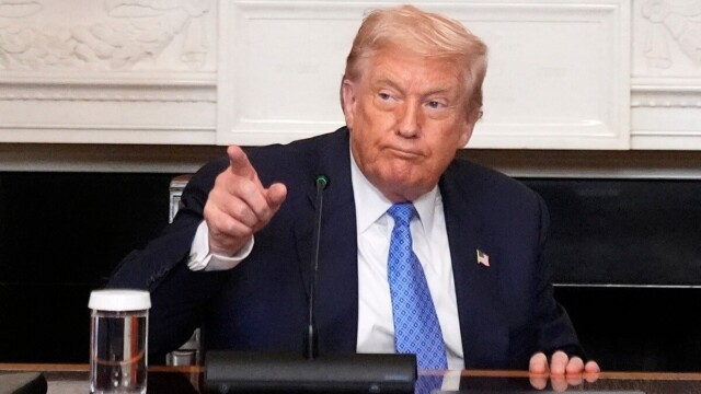 Trump fixe un ultimatum à Bruxelles sur l'accord commercial avant le 4 juillet