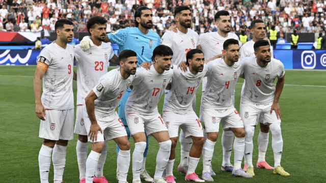 — Mondial : l’Iran porte plainte contre la FIFA après des restrictions américaines qui perturbent sa préparation — Mondial : l’Iran porte plainte contre la FIFA après des restrictions américaines qui perturbent sa préparation