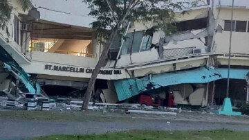Les Philippines frappées par un séisme de magnitude 7,8. Des morts, des bâtiments effondrés et une alerte au tsunami
