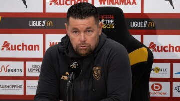 Après avoir laissé tomber Lens, le "traître" Pierre Sage en route pour Crystal Palace