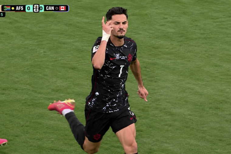 Mondial - Le Canada premier qualifié pour les 8es en battant l’Afrique du Sud dans les arrêts de jeu