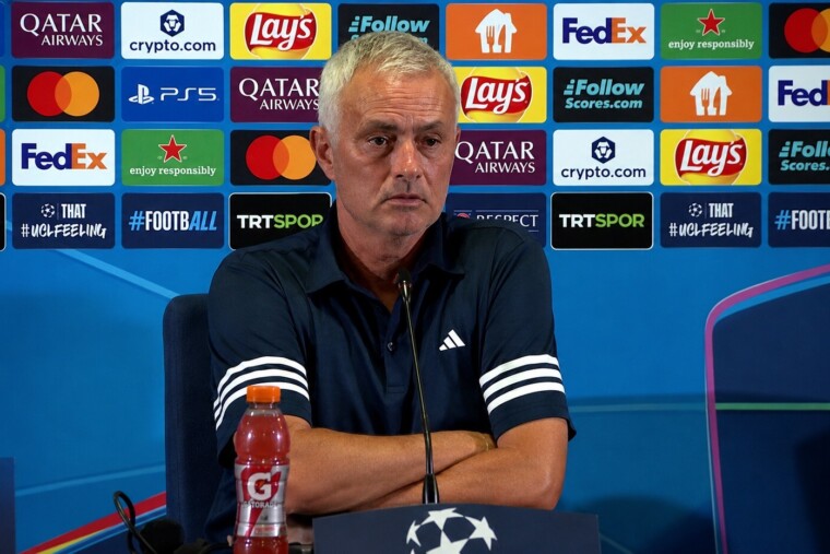 — Officiel ! José Mourinho rejoint le Real Madrid