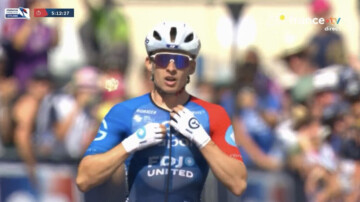 — Cyclisme – Romain Grégoire champion de France à La Tour-du-Pin après un final en solitaire