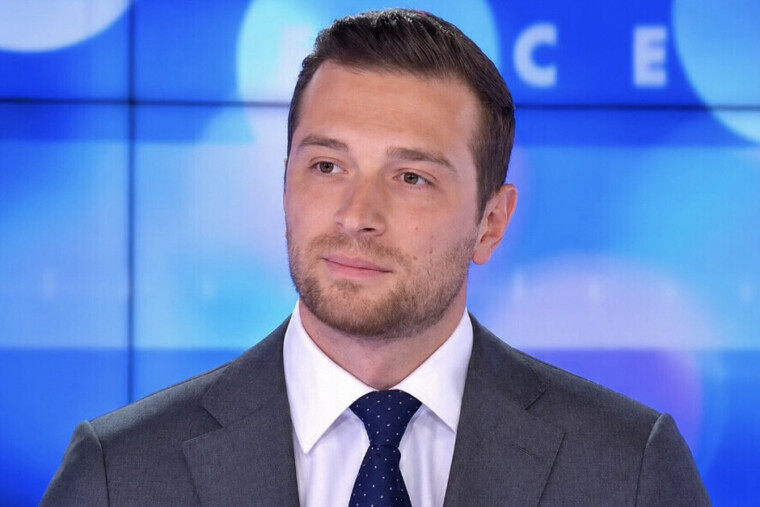 «Ça annonce le calendrier électoral» : Jordan Bardella s’emporte après une nouvelle opération judiciaire visant le RN