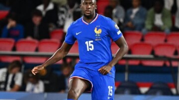 — À huit jours du premier match des Bleus en Coupe du Monde Ibrahima Konaté s’engage avec le Real Madrid