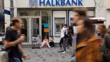 Affaire Halkbank : un témoin clé de l’enquête américaine risque neuf ans de prison après des années de coopération
