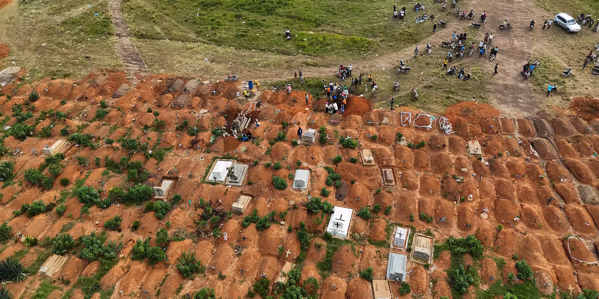 Alerte Ebola en RDC : plus de 30 morts dans un camp de déplacés, les autorités redoutent une propagation rapide