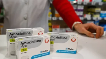 Antibiorésistance : Lyon autorisé à produire des bactériophages pour traiter les infections résistantes