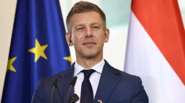 Après l’ère Orban, le nouveau Premier ministre hongrois prêt à rencontrer Zelensky pour relancer les relations avec l’Ukraine
