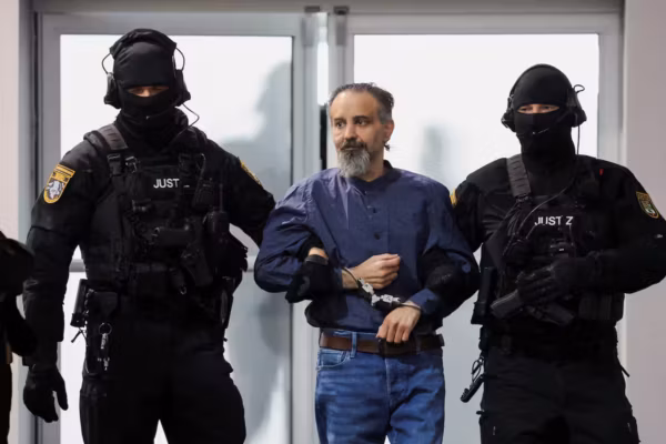 Attaque du marché de Noël en Allemagne : un médecin saoudien condamné à la prison à vie pour avoir tué six personnes