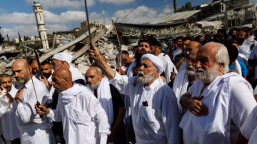 Au Liban, l’Achoura est célébrée au milieu des ruines laissées par la guerre