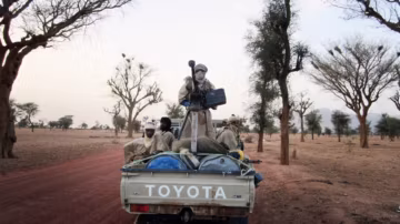 Au Mali, des groupes liés à Al-Qaïda cherchent à asseoir leur pouvoir par une gouvernance plus souple
