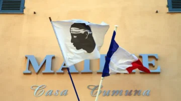 Autonomie de la Corse : les députés achèvent l'examen du projet de loi constitutionnelle