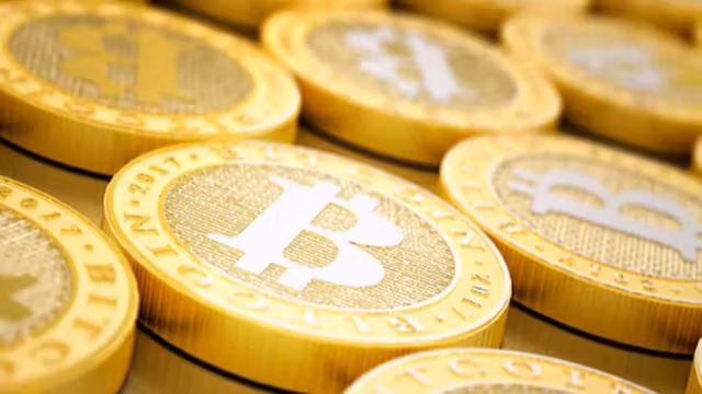Bitcoin : la cryptomonnaie chute sous les 60.000 dollars, une première depuis octobre 2024