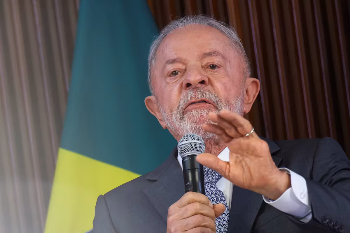Brazil: Lula widens his lead over Flávio Bolsonaro ahead of the presidential election, according to a poll