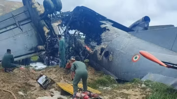 Cinq morts dans le crash d’un avion militaire indien dans l’État d’Assam
