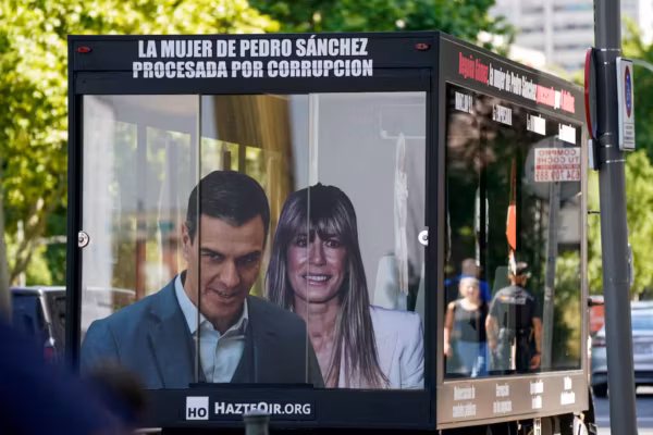 Coup de tonnerre en Espagne – l’épouse du Premier ministre Pedro Sánchez renvoyée devant la justice pour corruption