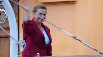 Danemark : Mette Frederiksen décroche un troisième mandat malgré une scène politique fragmentée
