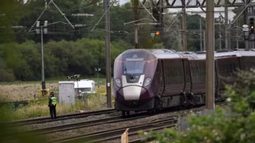 Drame ferroviaire au Royaume-Uni : neuf personnes toujours entre la vie et la mort après la collision de deux trains