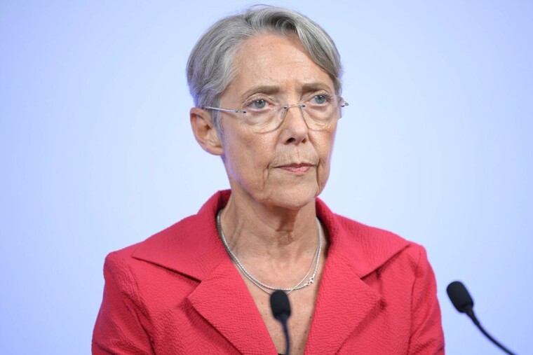 Élisabeth Borne met en garde contre la multiplication des candidatures du centre pour 2027