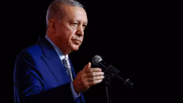 Erdogan accuse Israël de menacer la sécurité de la Turquie après des attaques en Syrie et au Liban