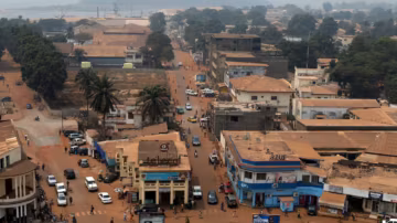États-Unis : une militante iranienne pro-démocratie expulsée vers la Centrafrique suscite l’indignation