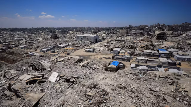 Gaza : au moins quatre morts dans de nouvelles frappes alors que les négociations de cessez-le-feu s’intensifient