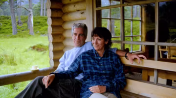 Ghislaine Maxwell tente de faire annuler sa condamnation en invoquant de nouvelles preuves liées à l'affaire Epstein