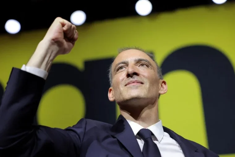 Glucksmann accélère sa préparation en vue de l’échéance de 2027