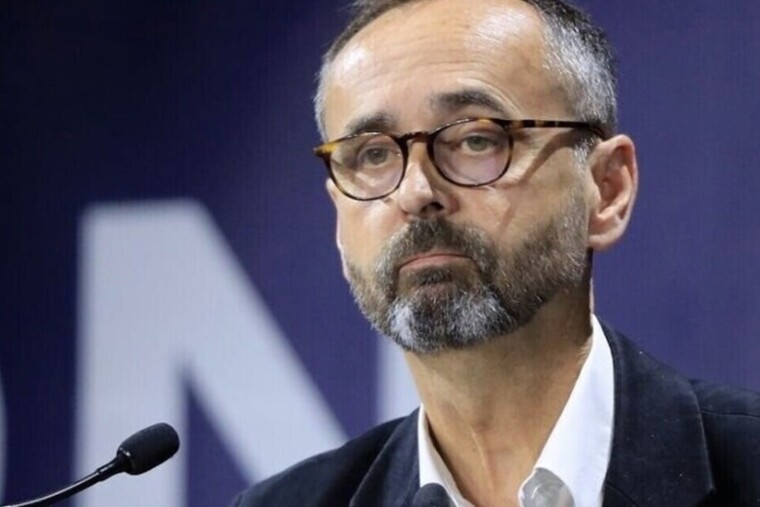 Robert Ménard signe un retour remarqué dans le top 10 des personnalités politiques préférées des Français