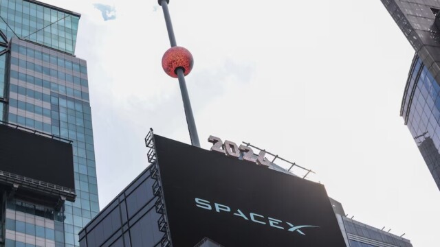 SpaceX frappe fort dans l’IA : rachat de la start-up Cursor pour 60 milliards de dollars
