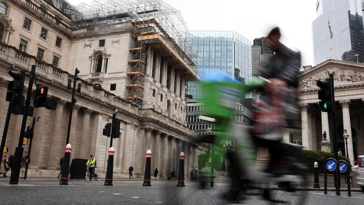 Taux d’intérêt : la Banque d’Angleterre devrait temporiser malgré les incertitudes liées à l’Iran