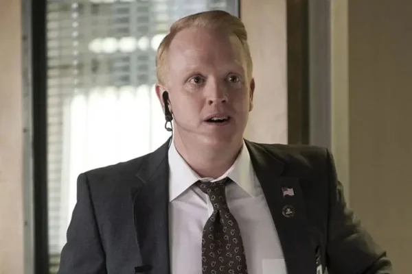 El actor galés Owain Rhys Davies, conocido por su papel en Twin Peaks, ha fallecido a los 44 años.
