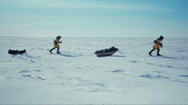 « D’un monde à l’autre » : Jérémie Renier transforme son deuil en expédition arctique