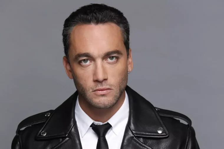 Biopic de Johnny : Jean-Baptiste Guégan rejoint l’aventure