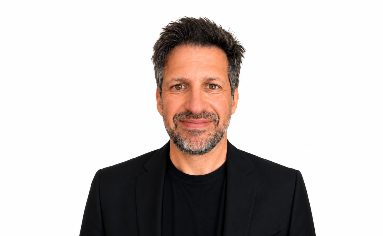 INTERVIEW - Lionel Abbo : « Thierry Ardisson a lu Talk Chaud avant sa disparition »