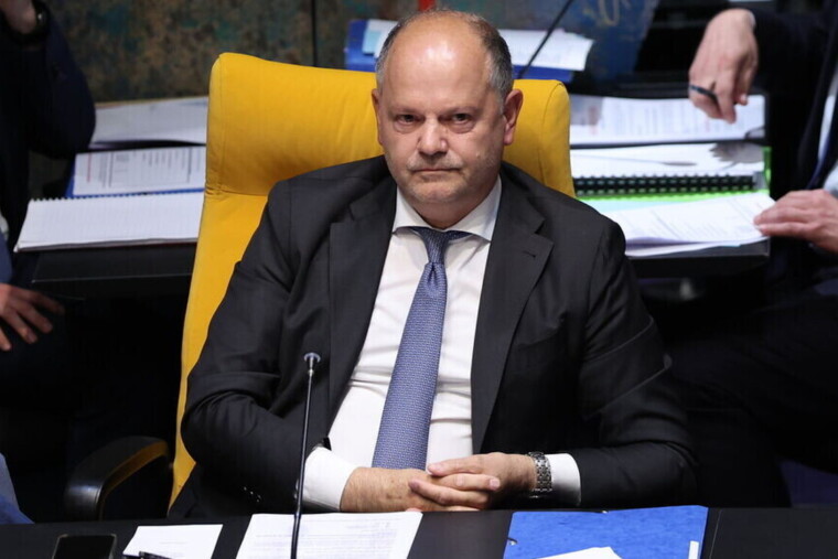 Issy-les-Moulineaux : Thierry Lefèvre succède à André Santini à la mairie