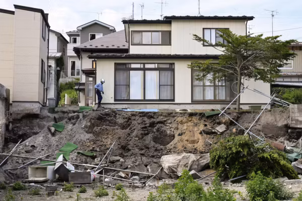 Japon : un séisme de magnitude 6,9 frappe le nord-est sans alerte au tsunami