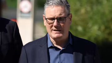 Keir Starmer sur la sellette : des rumeurs de démission secouent le gouvernement britannique
